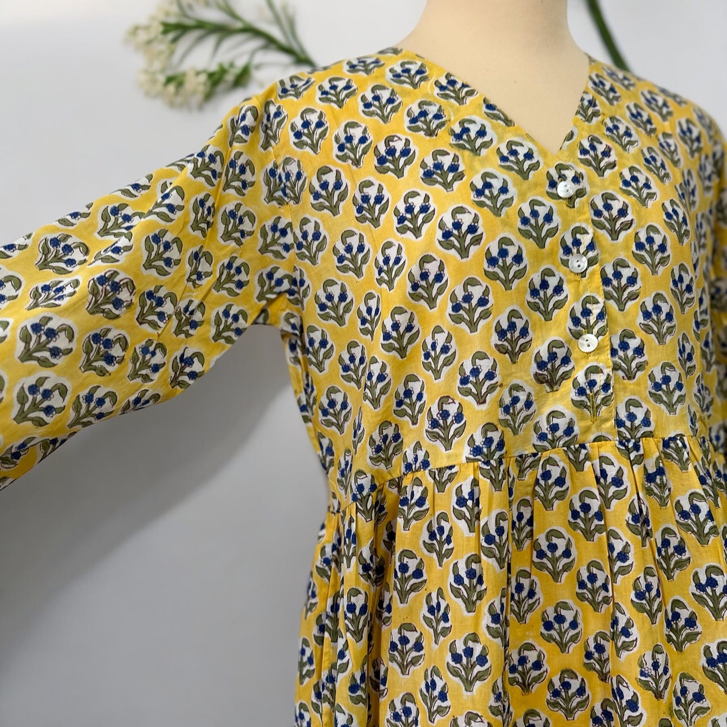 Design A / Quarter Sleeve Dress- 七部袖スリーブワンピース