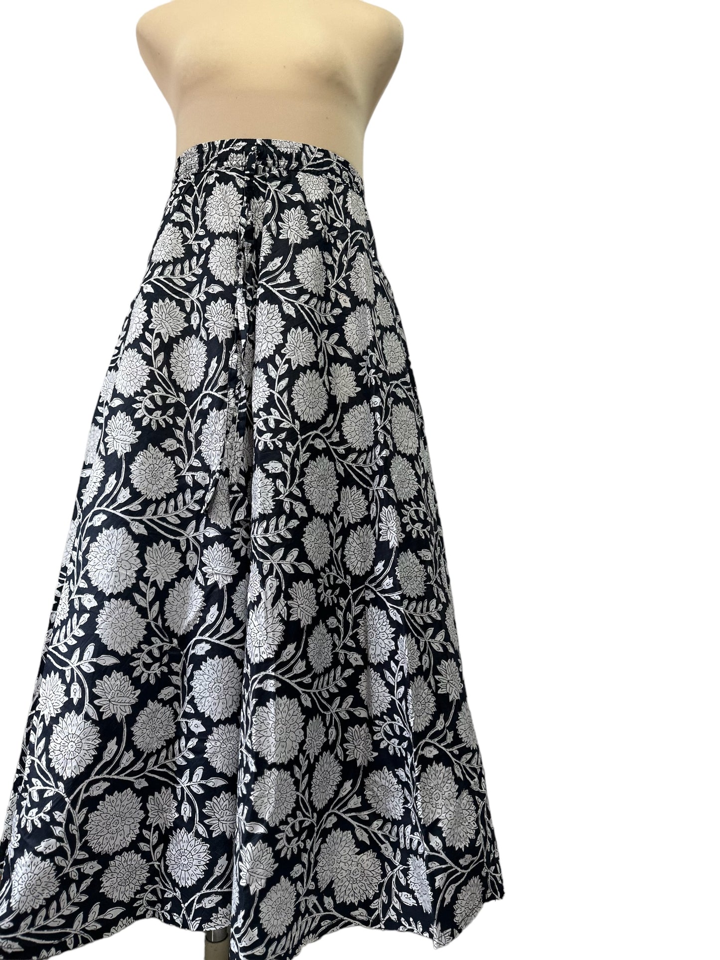 Umbrella Wide skirt アンブレラワイドスカート