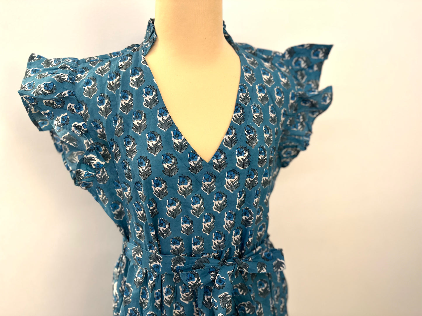 Design B /Frilled sleeve long dressフリルスリーブワンピース