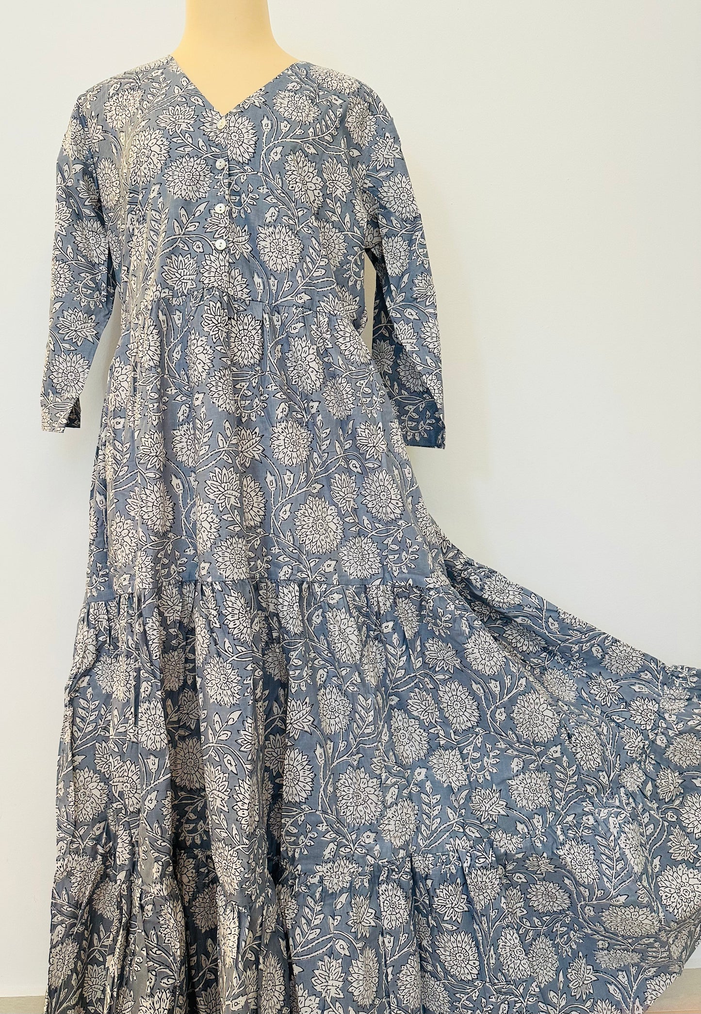 Design A / Quarter Sleeve Dress- 七部袖スリーブワンピース