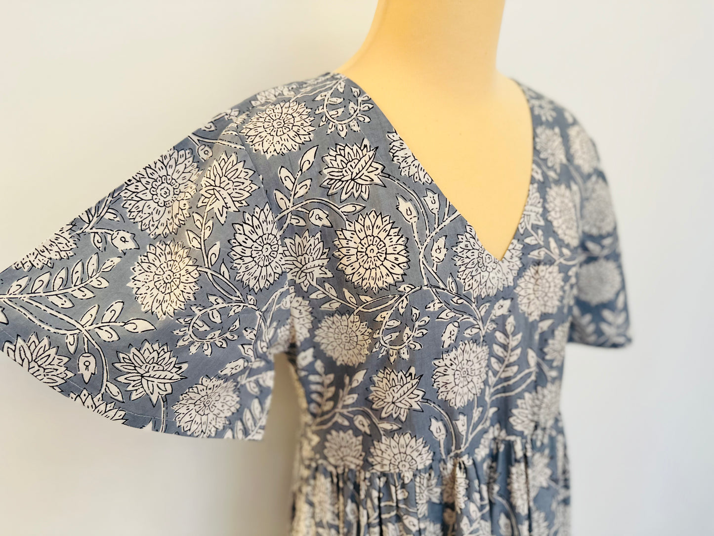 Design C / Flare Sleeve Dress- フレアスリーブワンピース