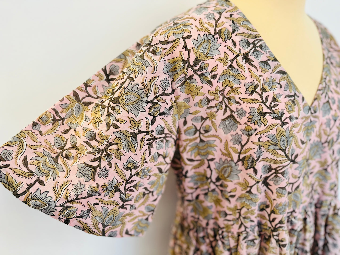 Design C / Flare Sleeve Dress- フレアスリーブワンピース