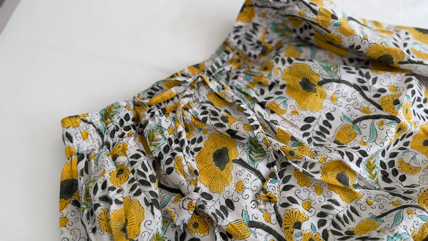 NEW Threw Tiered Skirt 3段ティアードスカート