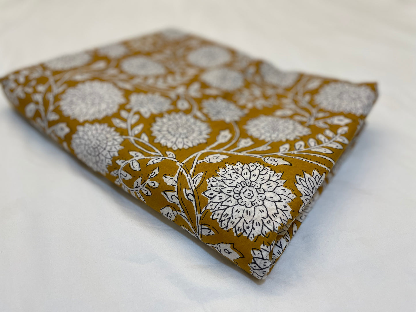 ブロックプリント/インド綿生地 オークル Block Print Indian cotton 100% fabric